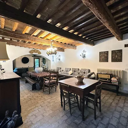 Peaceful Country Retreat Near *